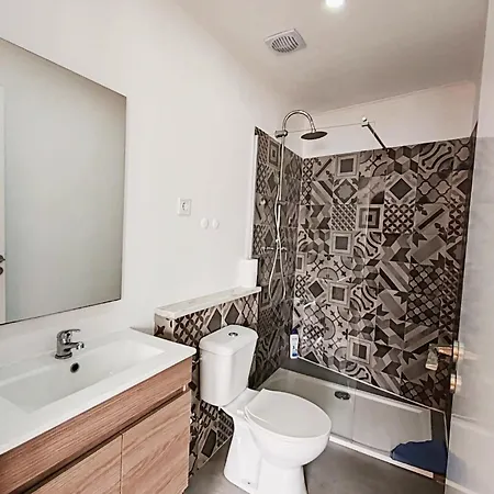 Bay Village - Estudio Vista Piscina شقة *